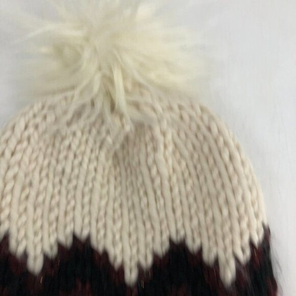 Strings  & Things crochet toque burgundy chevron Pom Pom beanie (toque) - Picture 7 of 10